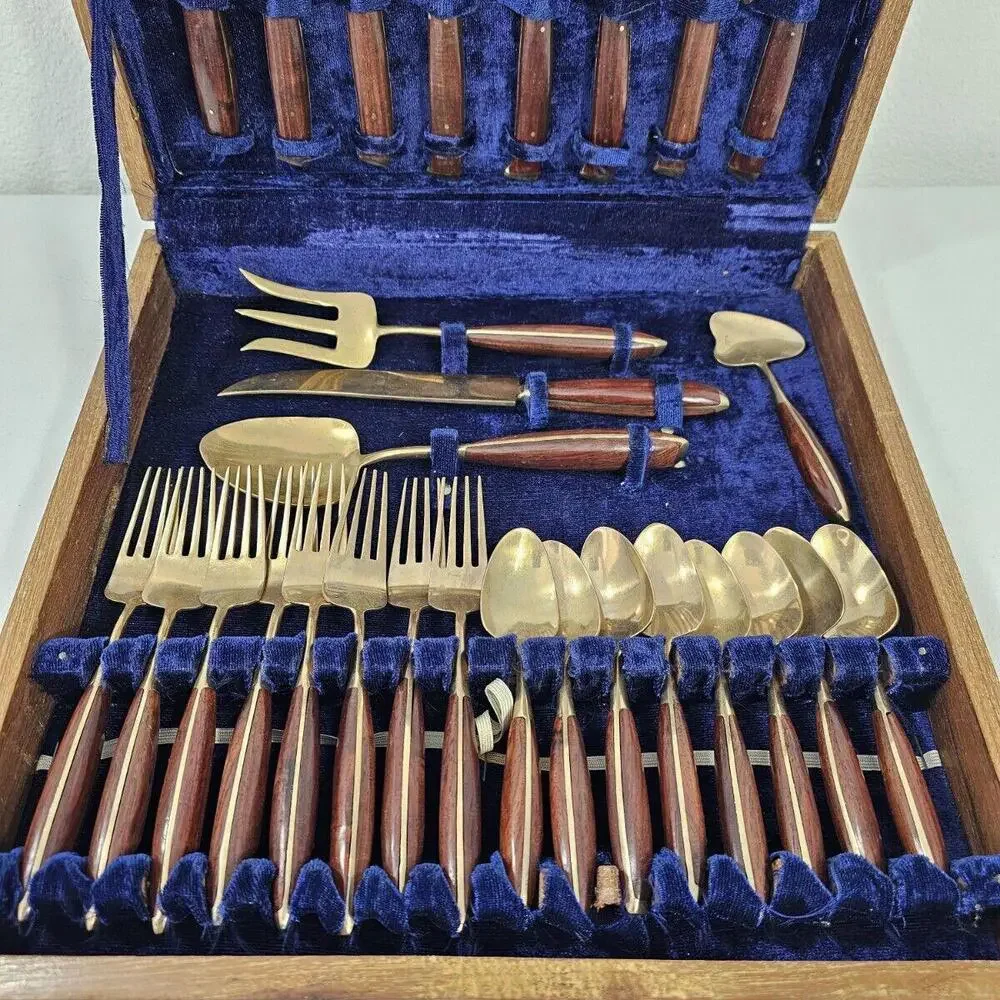 Vintage Mid-Century Tonys Gems Thailand Brass Bronze Flatware 30 Piece Set & Box - Picture 2 of 15